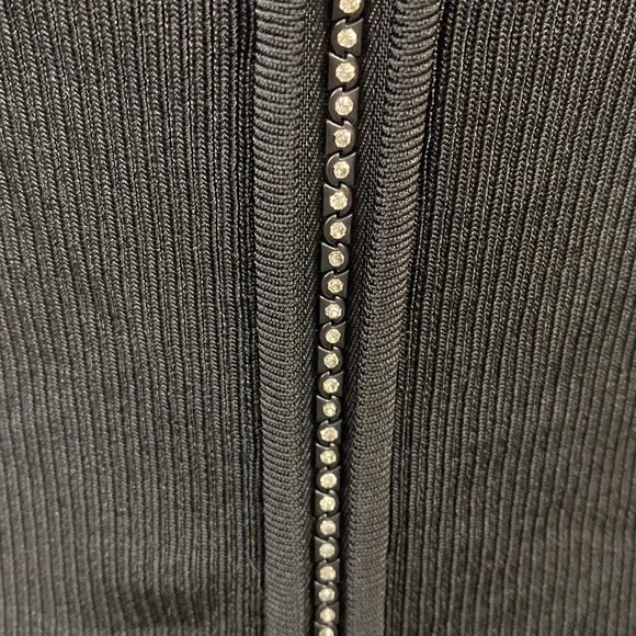 ❄️ Belldini zipper front top - Picture 5 of 9